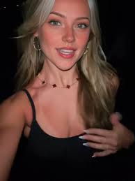 Sígueme no te vas a arrepentir🥰¿Cómo va su día!? 🥰 #foryou #fyp #girl  #baile #trend