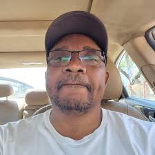 Happy birthday to my brother Eric moses July 17