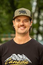 Meet our guides for the 2025 season! Enrique Max Emile David