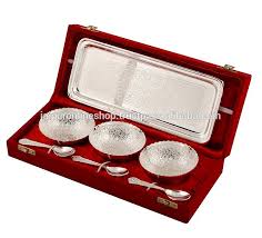 For many years now, gift shopping has been an activity that takes place on a weekend where you run into town to browse as many shops as possible for a gift. 45 Awesome Indian Wedding Return Gifts For Guests Wedding Ideas