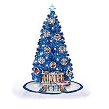 Carlton cards elvis presley viva las vegas christmas ornament 91 heirloom collection. Tree Elvis Presley Happy Holidays From Graceland Christmas Tree Collection