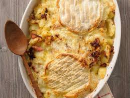 Tartiflette Familiale Recettes Recette Recette Tartiflette Recettes De Cuisine Tartiflette