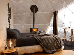 Some environment structures sometimes gives extra appeal depending on the current season. Whitepod Alpine Ski Resort
