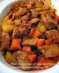 Food Birthday Party Filipino Birthday Handa List Philippine Pork Menudo Is Made Of Stewed Pork And Liver Cubes In Tomato Sauce With Potatoes Carrots Raisins Ch Menudo Recipe Pork Recipes Pork Menudo Recipe