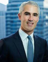 Mike Struble's Instagram, Twitter & Facebook