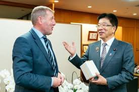 日本語 we demand that japan abolish the law that deprives women of bodily autonomy and forces them to continue unwanted pregnancies and give birth against their will. Creed Meets With Japanese Minister For Health Labour And Welfare Merrionstreet