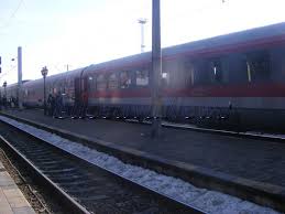Vand 2748 mp teren intravilan la circa 200 metri de primaria dorna arini si soseau. Vagoane Suplimentare Pentru Trenurile Care CirculÄ Spre Suceava Si Vatra Dornei De SÄrbÄtori Suceavanews Ro