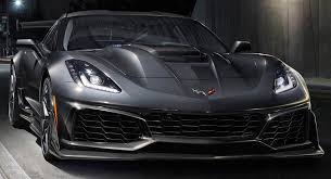 It was also equipped with the larger wheels ever used on a production corvette. 2019 Corvette Zr1 Unveiled With 755 Hp 210 Mph Top Speed Carscoops