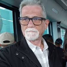 Juan Gibson's Instagram, Twitter & Facebook