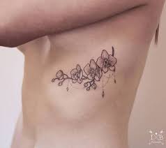Tatouage Orchidee Le Desir A Fleur De Peau Tatouage Orchidee Tatouage Tatouages De Fleurs D Orchidee