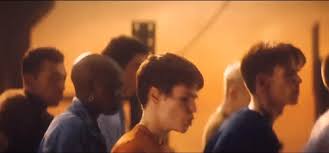 Christine and the queens réalisateur : Lewis Ossoko H Girlfriend Damn Dis Moi Damn Dis Moi