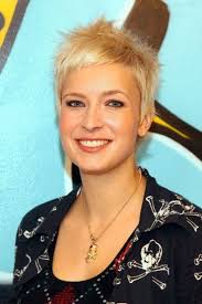 Look at them as a notice for yourself. 20 Stylish Very Short Hairstyles For Women Styles Weekly