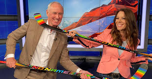 When ron maclean welcomes a reporter into his house, there are no overt signs of his status as canada's hockey host. F87omkzx2nwawm