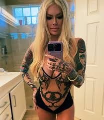 Jenna Jamesons wife Jessi Lawless files for divorce, blames former porn  stars alleged drinking