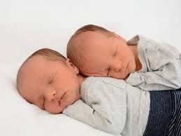 Geburt von Aaron und Eugen Emmert am 6. Mai 2019