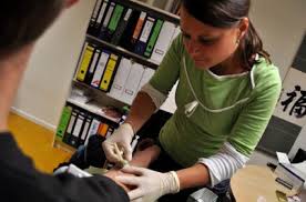 Wenn man öfter als normal das klo aufsuchen muss. Beim Hiv Schnelltest Die Was Ware Wenn Frage Freiburg Fudder De