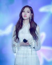 صور عضوات بلاك بينك blackpink rose blackpink fashion blackpink