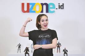 Kabar lain yang berembus, rencana munculnya steffi di sekuel dilan merenggangkan hubungannya dengan vanesha. Kalau Vanesha Diganti Stefhanie Zamora Perankan Milea Kamu Setuju Gak