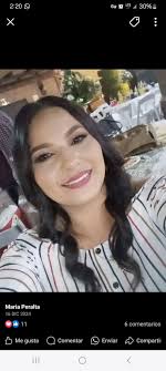 Alberto y jazmín ayudando de corazón