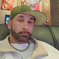 Jonathan Nilson's Instagram, Twitter & Facebook