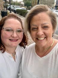 Spent the weekend with my bestie… lots of laughs, fun conversations, and  the kind of comfort that only comes from someone who truly knows you. 💛✨