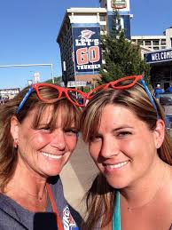 Michelle Epperson (@mmarieou92)