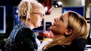 Regarder esprits criminels en streaming hd gratuit sans illimité, profitez des épisodes de esprits criminels saison 13 streaming sur voirfilms. Esprits Criminels Jj Jareau Et Garcia Pourraient Bouder La Saison 13 Premiere Fr