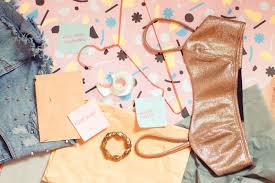 How to ship depop items when it comes to shipping any item, it is very important to get the measurements exactly right. How To Make Your First Depop Sale Lifehack