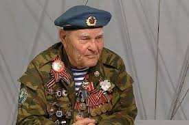 Jun 23, 2021 · похоже, что росгвардеец отличился. Den Vdv Novye Prikolnye Foto Anekdoty Video Posty Na Fishki Net