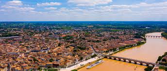 Порівняйте рецензії та знайдіть пропозиції готелів у країні за допомогою додатку skyscanner hotels. Camping Libourne Vacances Camping Libourne Sandaya