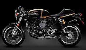 Ducati sport1000s 金井敦裕 さん この度sport1000sをご購入された金井さんは初めてのドゥカティです。 それどころか、人生初のバイクです。 最初ご来店されたときは二輪免許をお持ちではありませんでした。 Ducati Sport 1000s Limited Edition Specs 2006 2007 Autoevolution