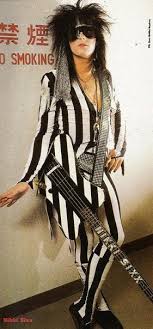 Pin By Simonala75 On Motley Crue Nikki Sixx Tommy Lee Motley Crue Motley Crue Nikki Sixx