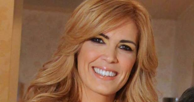 Biografia y Noticias de Viviana Canosa ||| TresLineas.com.ar