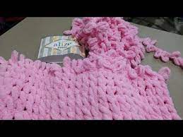 Alize Puffy Ile Burgu Bebek Battaniye Yapimi Making Cable Technique Baby Blanket With Alize Puffy Youtube Loopy Yarn Hand Knit Blanket Blanket