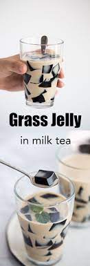Grass Jelly In Milk Tea Grass Jelly Drink Grass Jelly Grass Jelly Drink Jelly Desserts