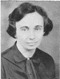 Evelyn Beason's Instagram, Twitter & Facebook