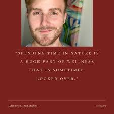 Harriet Hensley's Instagram, Twitter & Facebook