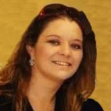 Lynn Weeks's Instagram, Twitter & Facebook