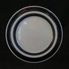Antique blue willow pattern bread and butter or dessert plates sc st wanelo also shop china patterns on wanelo rh wanelo co. Dinnerware Archives Missing Pieces