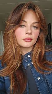 Pamela Olsen's Instagram, Twitter & Facebook