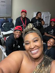 These college aged artists just want to dance. I am honored to work with  them as we all pursue our dreams! #beamiable #savethearts  #dancingforthestars2025