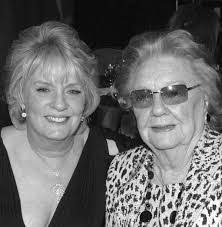 Daniel Khalili's Instagram, Twitter & Facebook