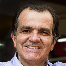 About diego molano vega es el actual ministro de tecnologías de la información y las comunicaciones de colombia. Diego Molano Vega Verified Facebook Page