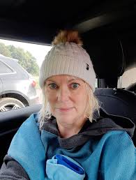 Bracing but lovely swim in skins🤗🤗 trying to avoid the wetsuit for as  long as I can🙏 thankyou Danielle Eagle Ross Clewlow and Meg for all your  encouragement xx