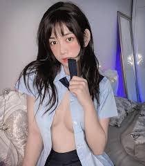 Vừa là gymer, tiktoker vừa tham gia diễn xuất để thực hiện ước mơ được trở thành nữ chính một bộ phim điện lê bống là nữ tiktoker, youtuber, người mẫu ảnh và diễn viên. 2 Hot Gymer Viá»t Máº·t Thien Tháº§n Body Ac Quá»· Ä'ang Bá» Antifan Nem Ä'a Nhiá»u Nháº¥t