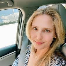 Sherrie Hines's Instagram, Twitter & Facebook