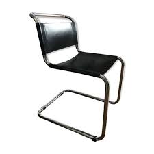 Chaises cuir marcel breuer, fauteuils wassily marcel breuer,. Chaise Bauhaus Breuer B33 Cuir Noir Vintage Objets Vintage Cuir Noir Chaise Vintage