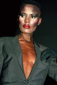 Grace jones was born on may 19, 1948 in spanish town, st catherine, jamaica to marjorie jones (née williams) and reverend robert w. Grace Jones 73 Und Immer Noch Die Coolste Beauty Ikone Uberhaupt Vogue Germany