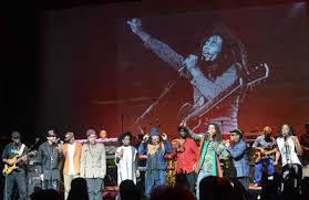 Chord gitar bob marley crazy baldhead : Benefactors To The Legacy Left By Robert Nesta Marley Rocked The Apollo Theater In Harlem With A Tribute Concert Commemorating The Legenda S 35th Anniversary Appearance At The Landmark Showplace They Each Performed