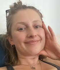 Anna Wilding's Instagram, Twitter & Facebook